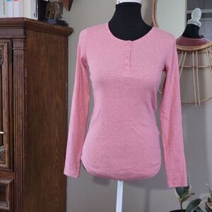 G.H‎ Bass & Co. Henly Button Neck Salmon Pink Long Sleeve Sz S